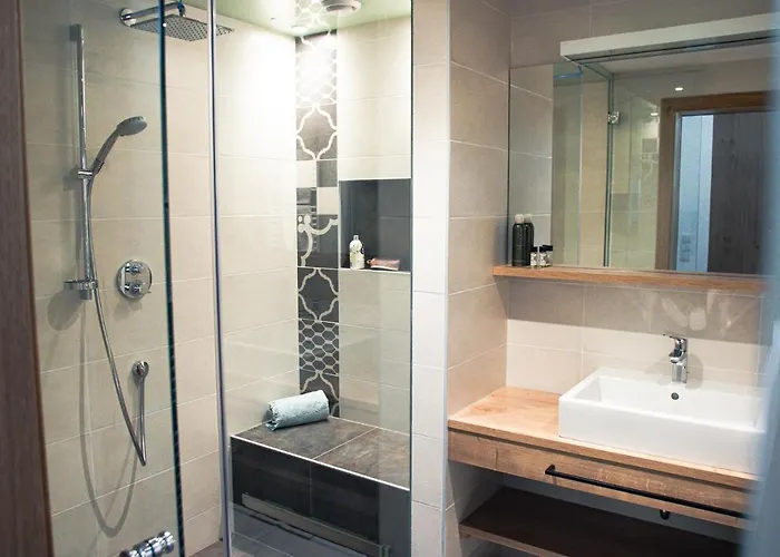 423 - Penthouse Centrum Near Area