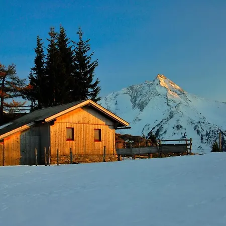 423 - Penthouse Centrum Near Area Appartement